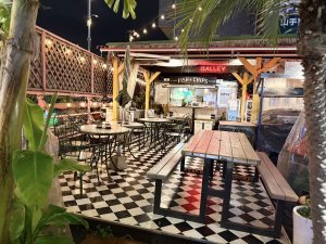 店内1階席